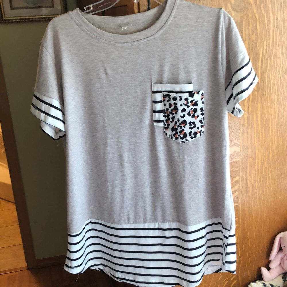 Stripped Leopard Print Top